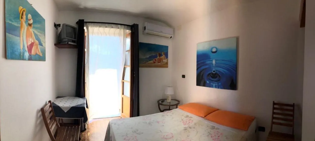 B&B La Luna Chiavari Bed & Breakfast